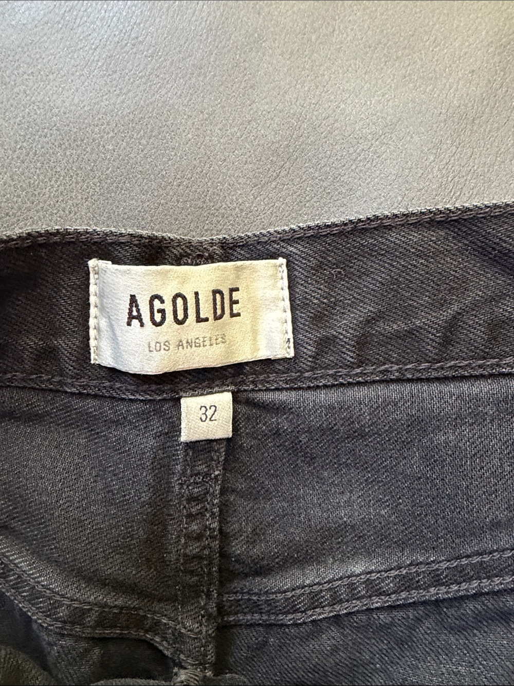 Agolde Stella Short - Picture 2 of 6